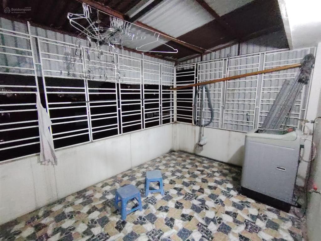 Bán nhà mặt phố tại bờ sông sét, 14 tỷ vnd, 40 m2, chính chủ, giá siêu hời