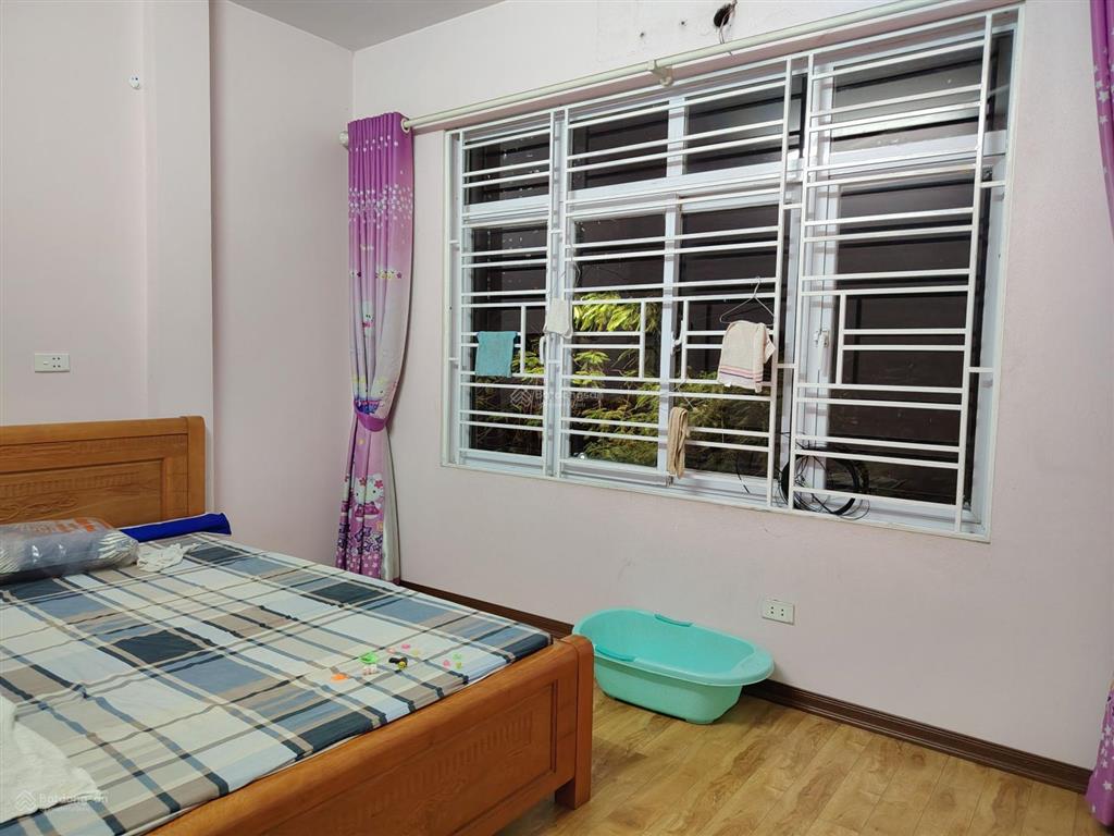 Bán nhà mặt phố tại bờ sông sét, 14 tỷ vnd, 40 m2, chính chủ, giá siêu hời