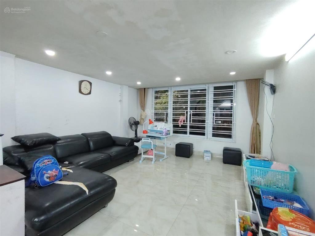 Bán nhà mặt phố tại bờ sông sét, 14 tỷ vnd, 40 m2, chính chủ, giá siêu hời