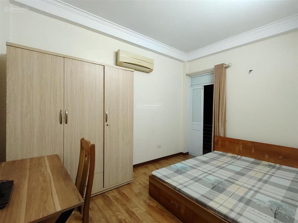 Bán nhà mặt phố tại bờ sông sét, 14 tỷ vnd, 40 m2, chính chủ, giá siêu hời