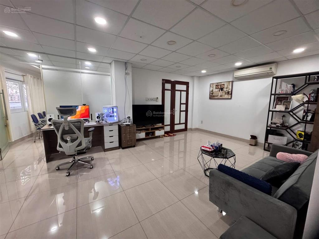 Toà nhà kinh doanh nguyễn văn trỗi