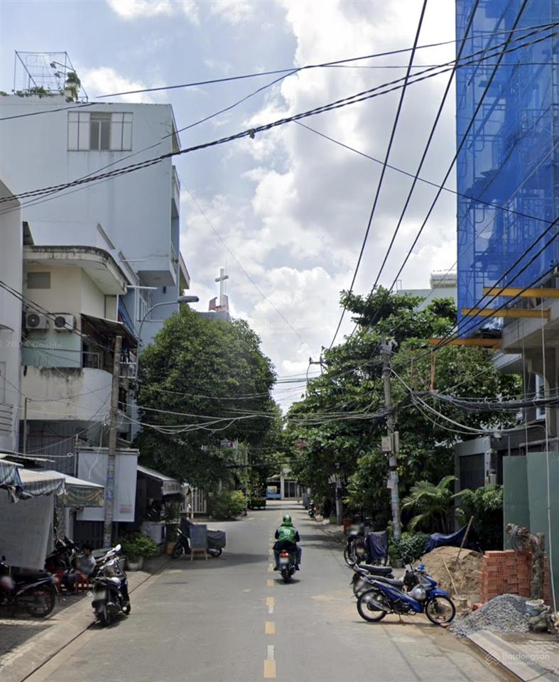 Giảm sốc mặt tiền đường số q7  ngay bệnh viện fv