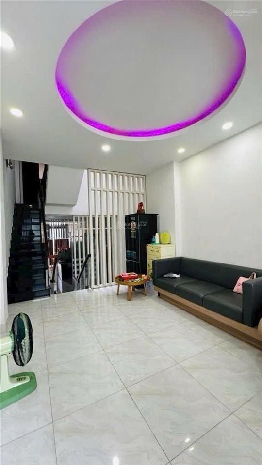 Giảm sốc mặt tiền đường số q7  ngay bệnh viện fv