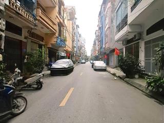 Bán nhà lý thường kiệt40mchỉ 11 tỷ mpkd sầm uất ngày đêmmt đẹp