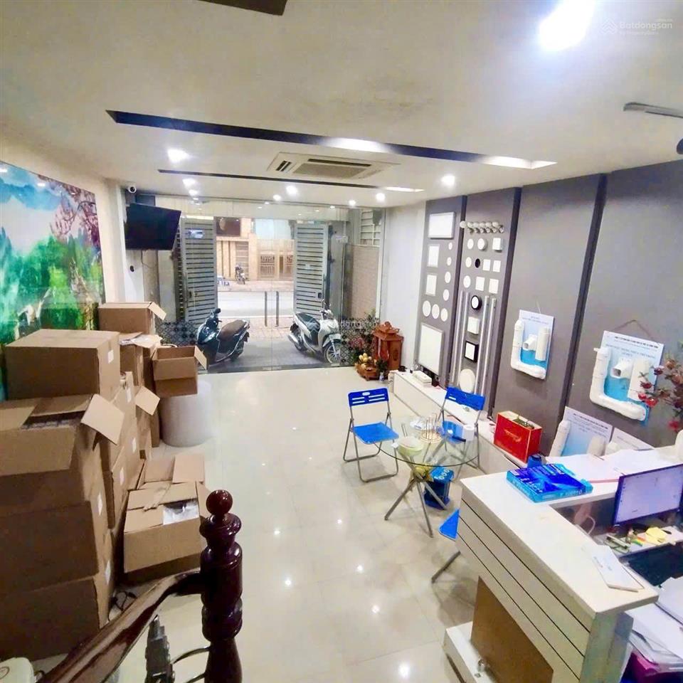 Bán mảnh đất đẹp mặt phố phùng khoang, nở hậu, siêu kd tấp nập ngày đêm,vừa ở vừa kinh doanh