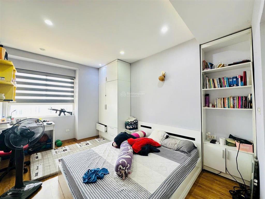 Bán chung cư c14 bắc hà  mặt phố tố hữu  vị trí đắc địa view hồ trung văn làng việt kiều châu âu