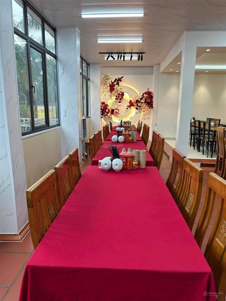 Bán căn hoa hậu mặt đường đại mỗ  lô góc đắc địa  2 mặt tiền đều vỉa hè nhiều ô tô tránh đỗ