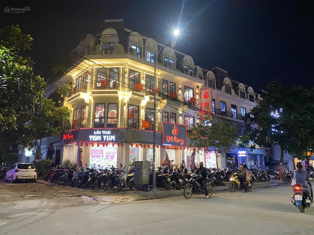Liền kề phùng khoang giá cực tốt chỉ hơn 17 tỷ doanh thu ổn định 3500tr/ năm, 66m, 5 tầng, mt 5m