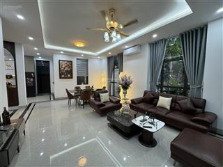 Chính chủ bán nhanh căn biệt thự lô góc mặt đường đại mỗ dt  207 m2, mt 40m, 3 mặt thoáng