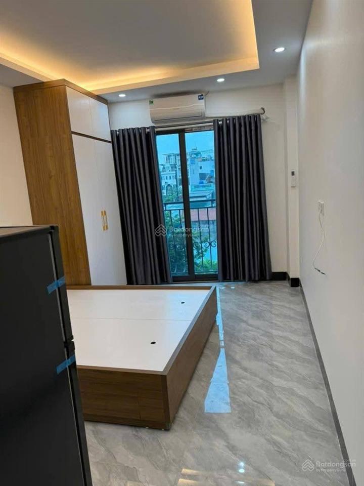 Siêu phẩm 8 tầng  thang máy 12p khép kín  sổ đẹp vuông a4  oto nhỏ vào hàng xóm vin smart city