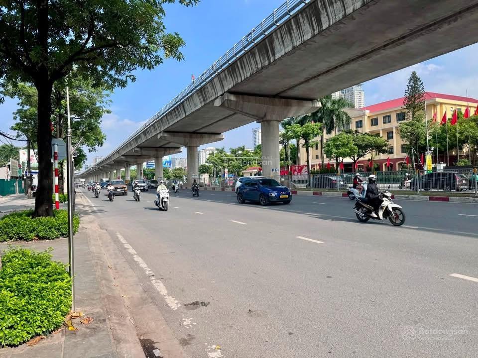 Hoa hậu phương canh  ô tô vf3 vào nhà  50m ra ô tô tránh đậu đỗ  kinh doanh nhỏ  phù hợp xây cc