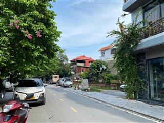 Đất vạn phúc ô tô tránh 2 mặt ngõ thông tặng gpxd 7 tầng thang máy vị trí view trường quốc tế