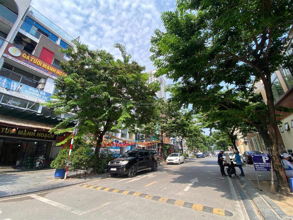Hd.mon hàng hiếm  hạ gấp 10 tỷ bán nhanh trong tháng hàng vip135m*6 tầng*mt6m ô chờ thang máy