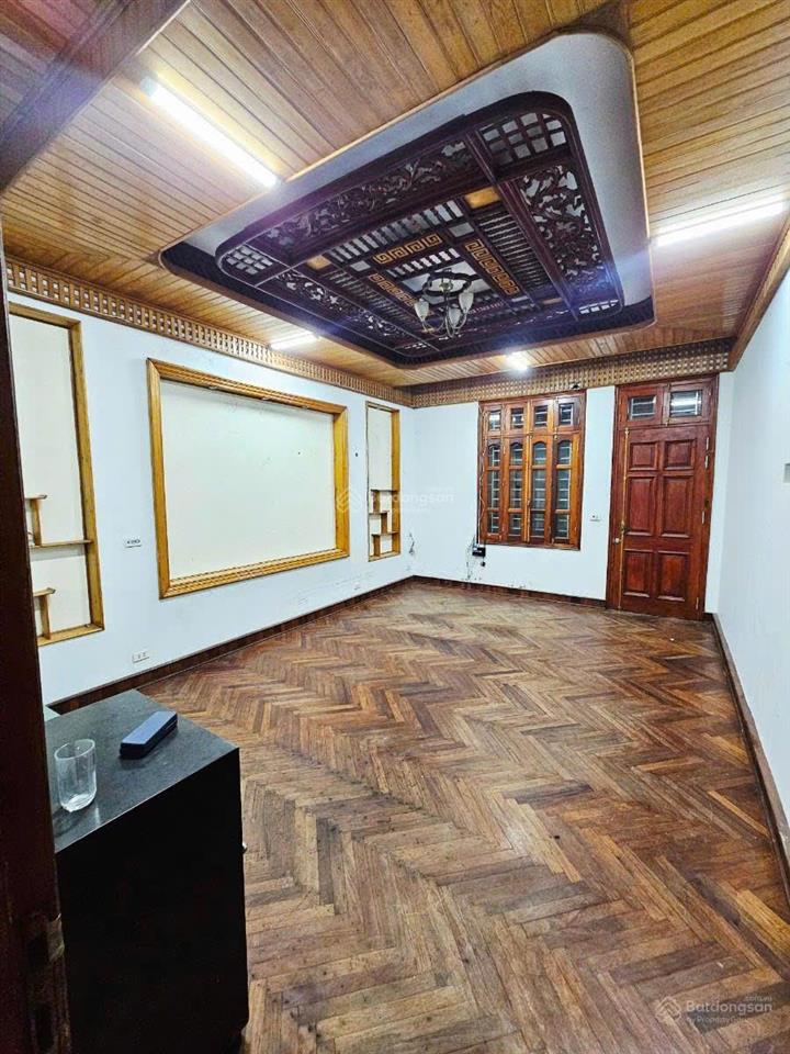 Lk phùng khoang chỉ hơn 20 tỷ cạnh làng việt kiều châu âu 100m² * 4 tầng * mt 8m siêu đẹp full nt