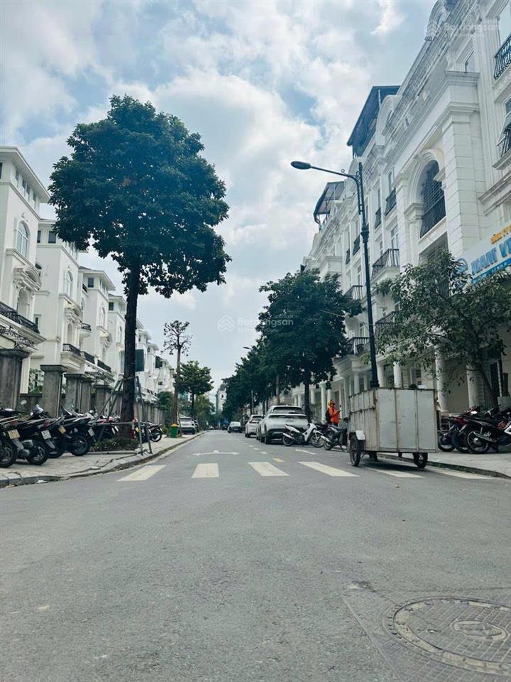 Hoa hậu louis chỉ hơn 200tr/m thể hiện đẳng cấp sống thượng lưu vị trí đắc địa 2 thoáng kd đỉnh