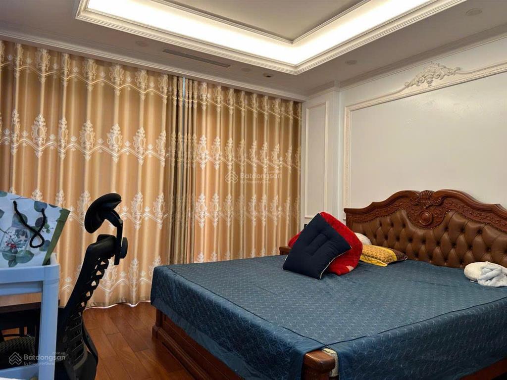 Hoa hậu đường đại mỗ  hàng xóm louis city, lô góc 3 mặt ngõ ô tô, vỉa hè ô tô tránh 110m2 chỉ 17tỷ