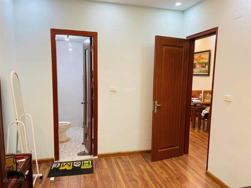 Chính chủ bán căn 2 ngủ full nội thất hemisco xala tầng trung view siêu đẹp chỉ 50tr/m
