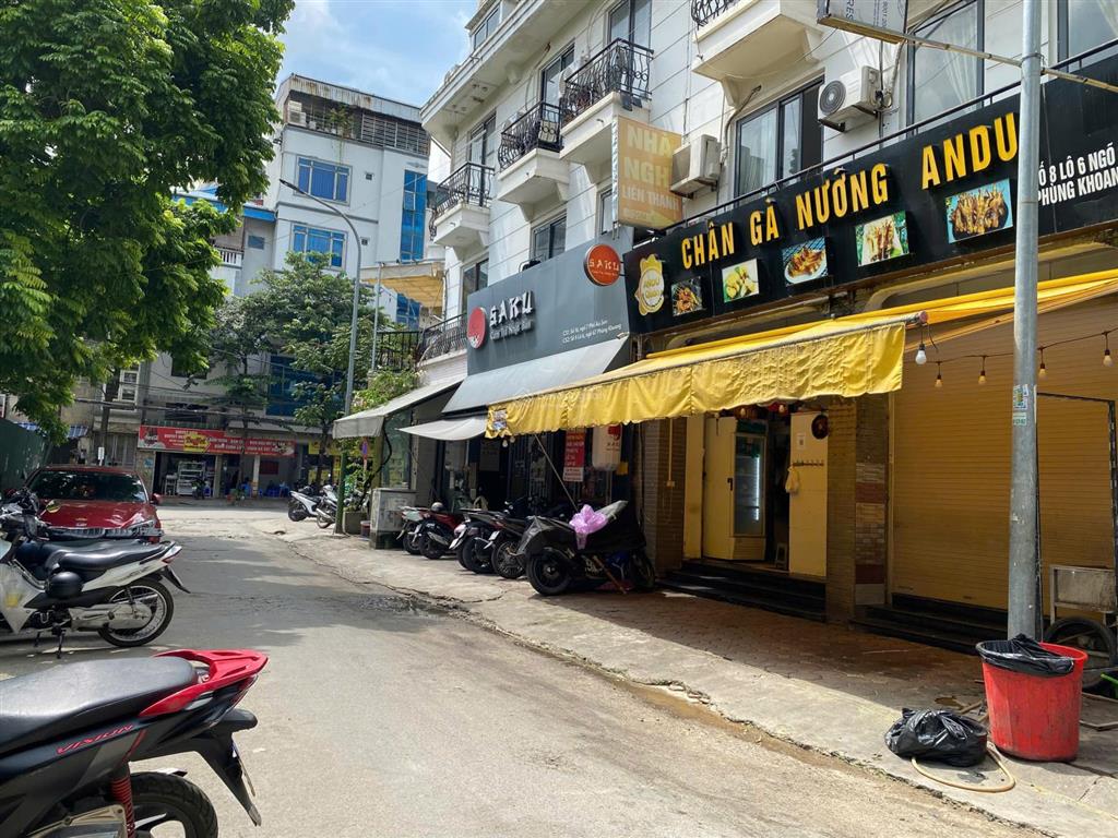 Chỉ hơn 20 tỷ có ngay căn liền kề kđt phùng khoang vị trí kd đỉnh  vỉa hè rộng dòng tiền ổn định