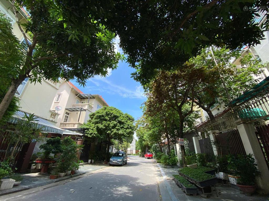Chỉ hơn 40 tỷ sở hữu ngay bt làng việt kiều châu âu đẳng cấp sống thượng lưu. 140m2, mt 8.5m