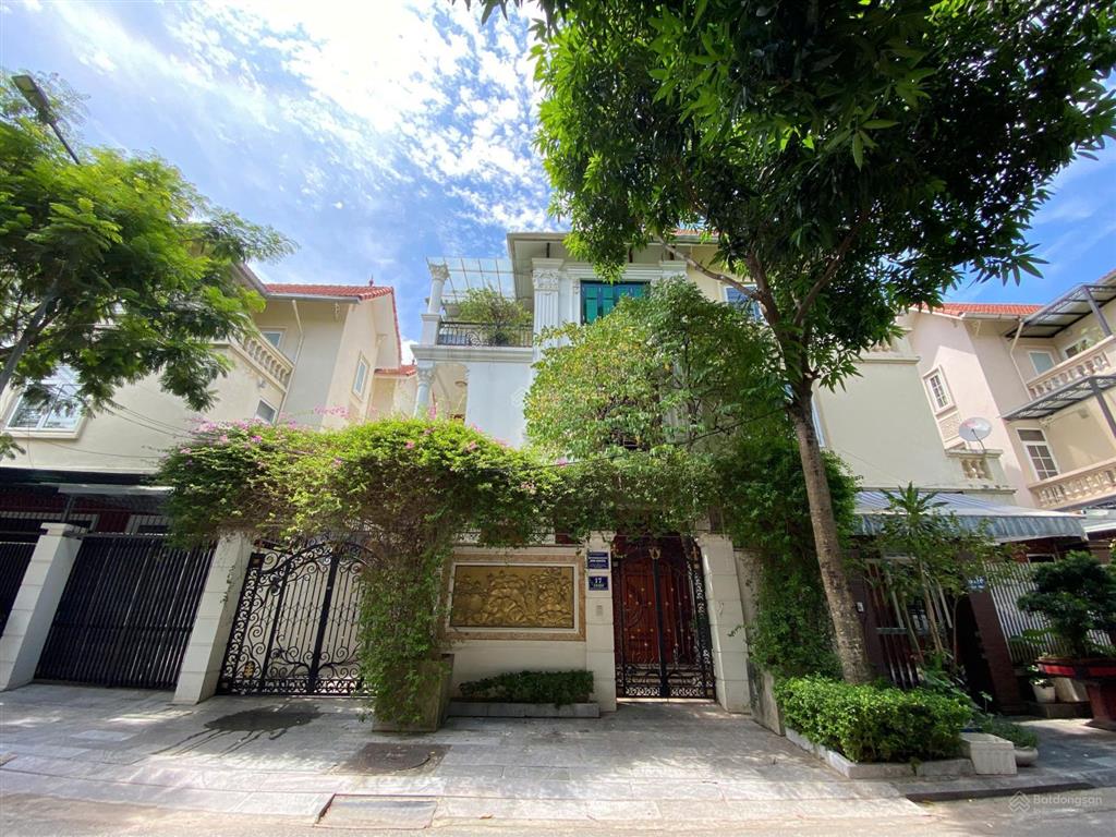 Chỉ hơn 40 tỷ sở hữu ngay bt làng việt kiều châu âu đẳng cấp sống thượng lưu. 140m2, mt 8.5m