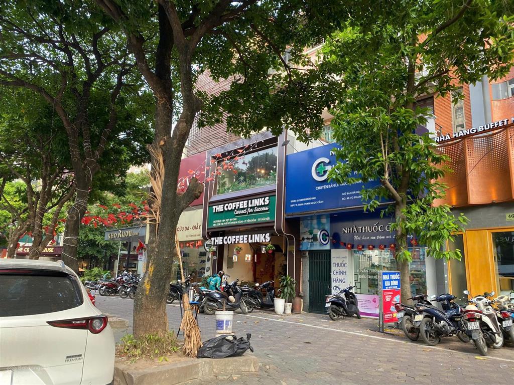 Mặt phố vip giá êm  vũ phạm hàm  vỉa hè đá bóng  kinh doanh sầm uất  2 mặt phố trước sau.