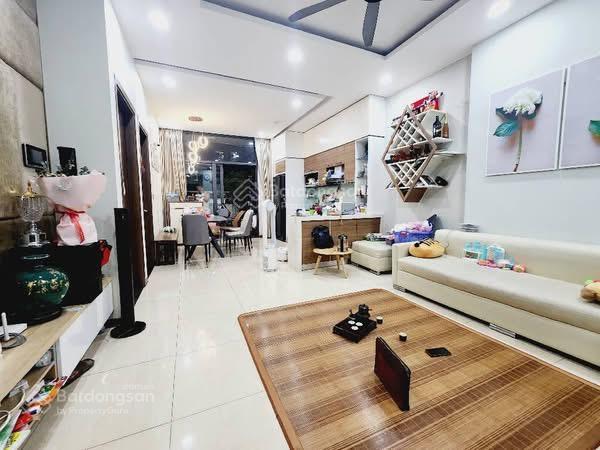 Bán ch 3pn, 2wc, 95m2, 11 tỷ tại tràng an complex, cầu giấy, hà nội