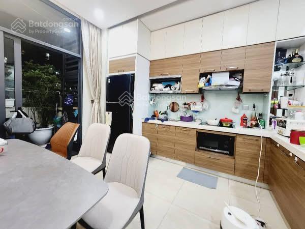 Bán ch 3pn, 2wc, 95m2, 11 tỷ tại tràng an complex, cầu giấy, hà nội
