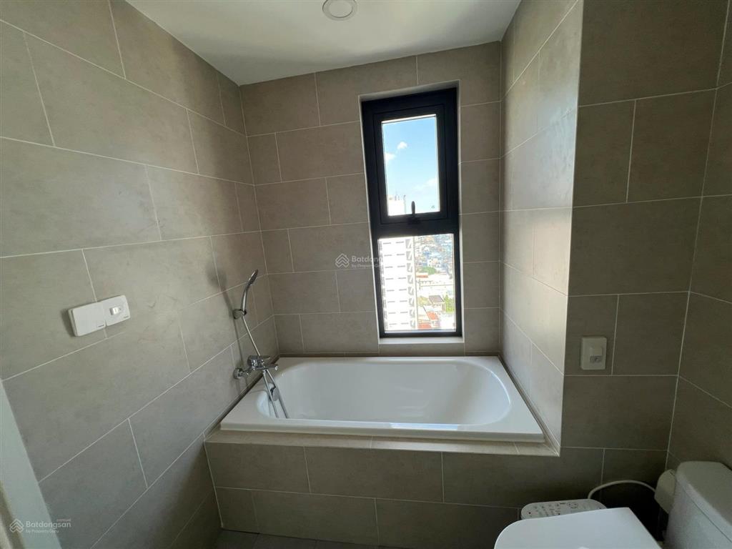 Bán căn hộ cc d  homme, 7tỷ, 110m2, view đẹp, hồng bàng, q6, tp.hcm