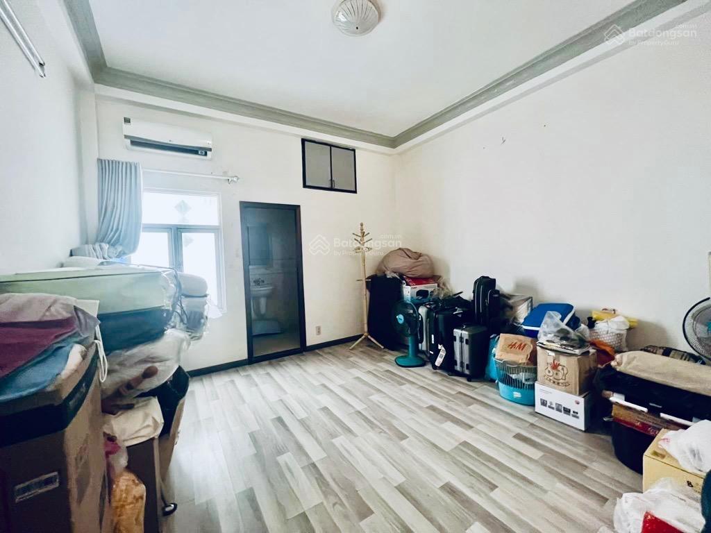 Bán nhà ngang 4m x 16m phường 2 tân bình ô tô đậu cửa