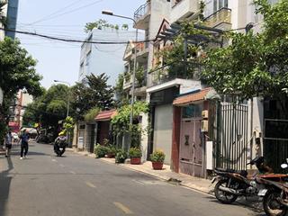 Bán nhà khu sân bay 3 tầng 66m2 ô tô đậu cửa giá chào 13.8 tỷ tl