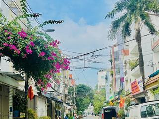 Bán nhà ngay sân bay  6 tầng thang máy  4,5x16,4 74m2  2 xe tải tránh