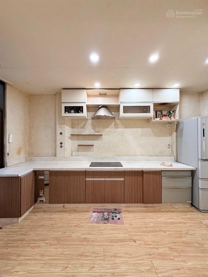 Quận 1  nguyễn thị minh khai  5 tầng  36m2  chỉ 9.9 tỷ