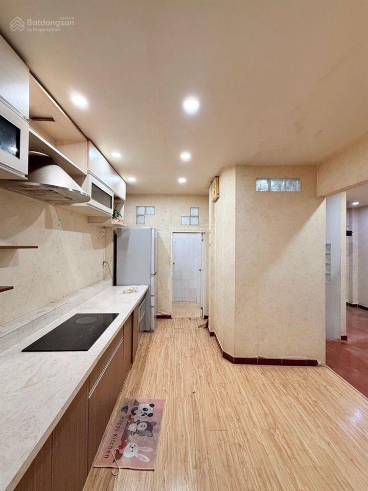 Quận 1  nguyễn thị minh khai  5 tầng  36m2  chỉ 9.9 tỷ