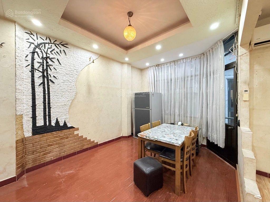 Quận 1  nguyễn thị minh khai  5 tầng  36m2  chỉ 9.9 tỷ