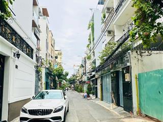 11.8 tỷ  5 tầng  góc 2mt không lộ giới  ngay lê văn sỹ