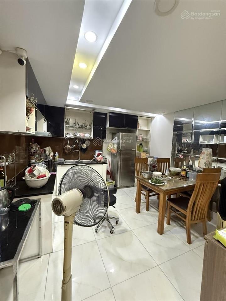 Hẻm xe hơi đường thăng long  4 tầng  chào bán 10.7 tỷ