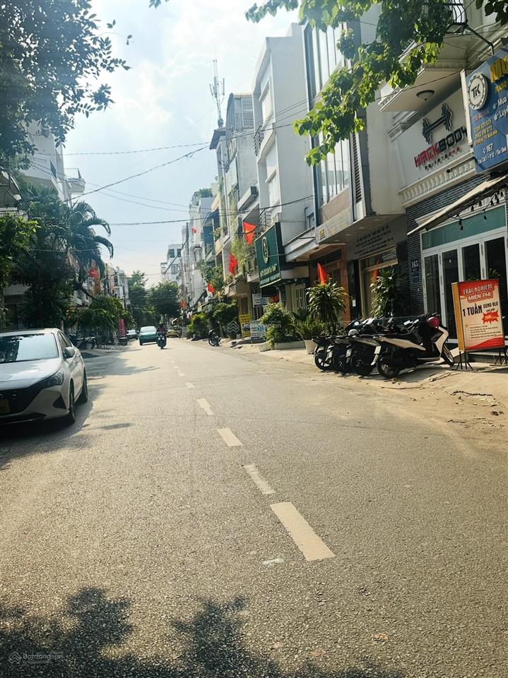 Mặt tiền bàu cát số  76m2  giá bán 14,9 tỷ tl