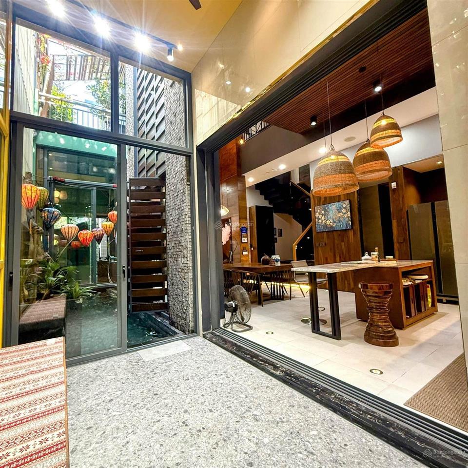 Biệt thự phạm hùng giảm 3 tỷ còn 30 tỷ  212m² cao cấp.