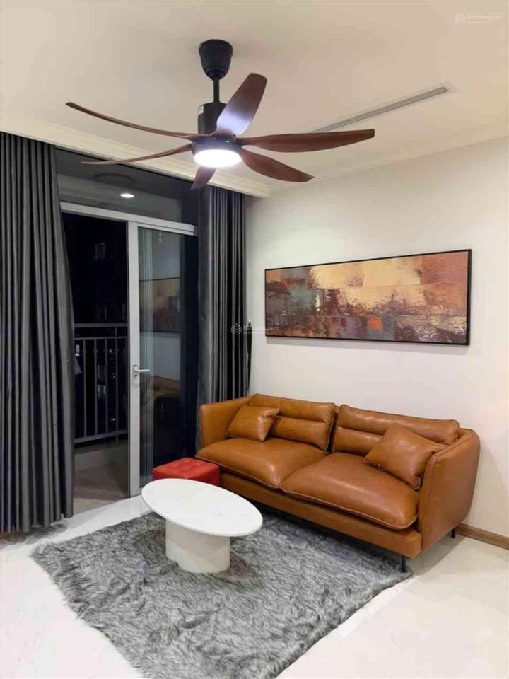 Bán căn hộ vinhomes landmark 3  49m2  8.2 tỷ