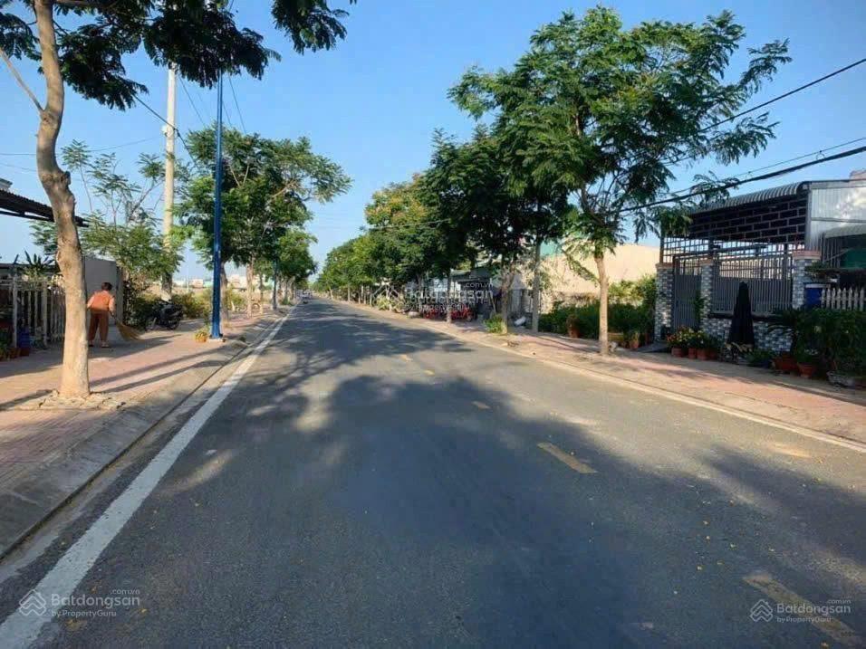Chủ cần tiền bán gấp lô đất kế bên siêu dự án vinhome cần giờ  full thổ  giá 2 tỷ thương lượng