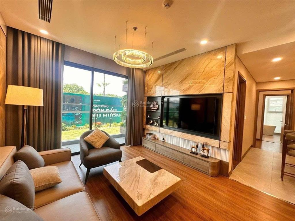 Hàng ngoại giao cắt lỗ căn 3pn 128m2 góc hướng mát, giá rẻ hơn thị trường 3tỷ.