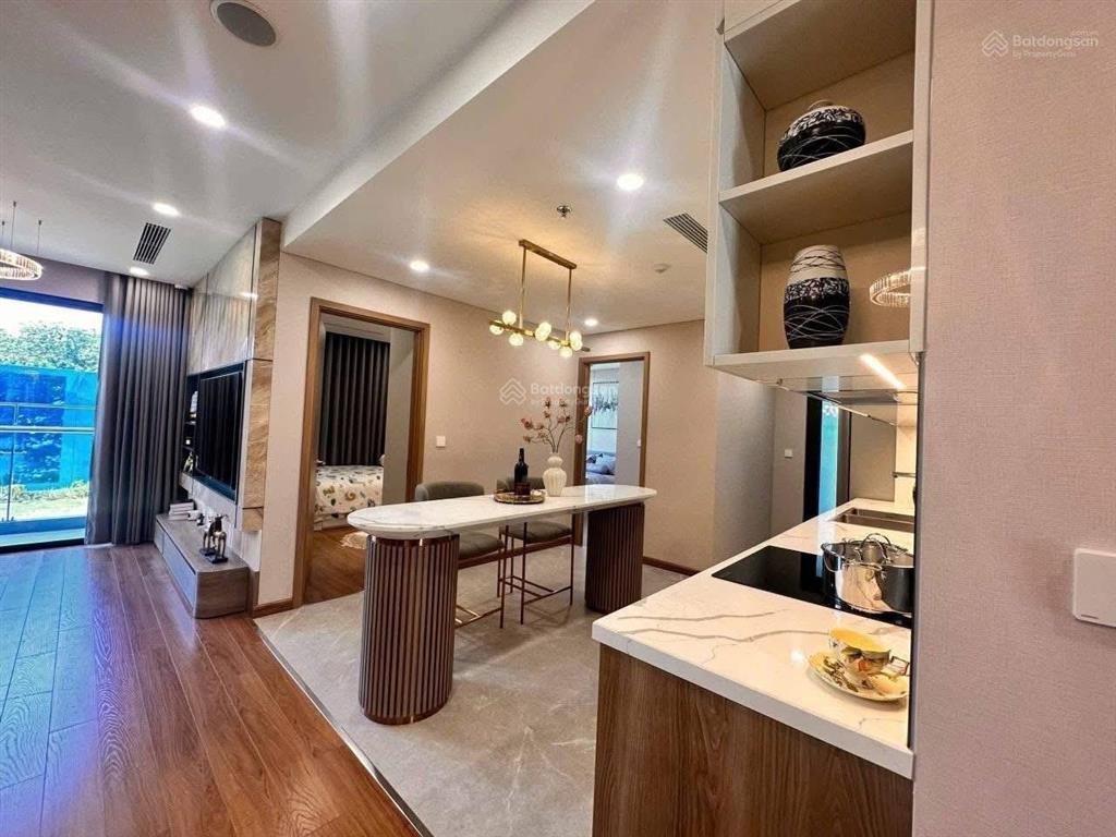 Hàng ngoại giao cắt lỗ căn 3pn 128m2 góc hướng mát, giá rẻ hơn thị trường 3tỷ.