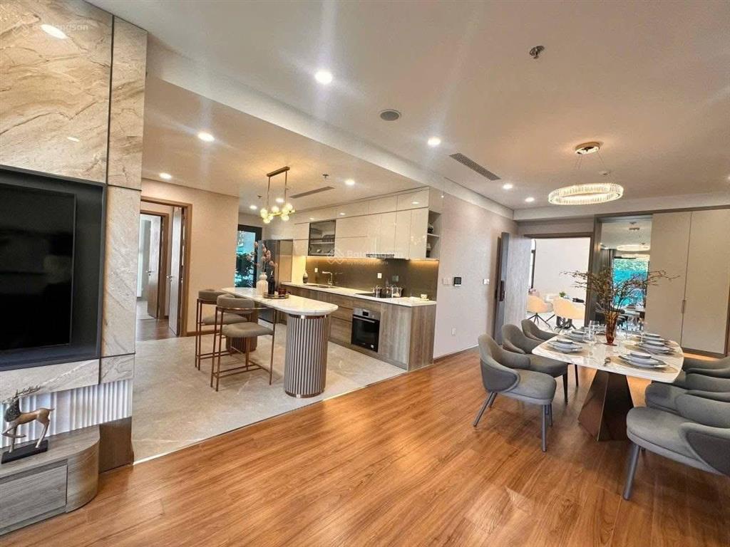 Hàng ngoại giao cắt lỗ căn 3pn 128m2 góc hướng mát, giá rẻ hơn thị trường 3tỷ.