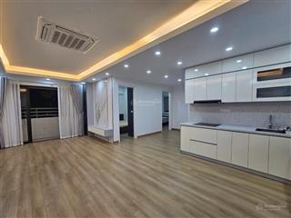 Bán cc n03 t8 ngoại giao đoàn, 85m2 gồm 3pn +2wc sẵn sổ giá 9tỷ bao phí