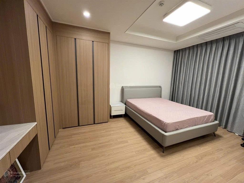 Chuyển nhượng căn 98m2 tại h9 giá 175tr/m2
