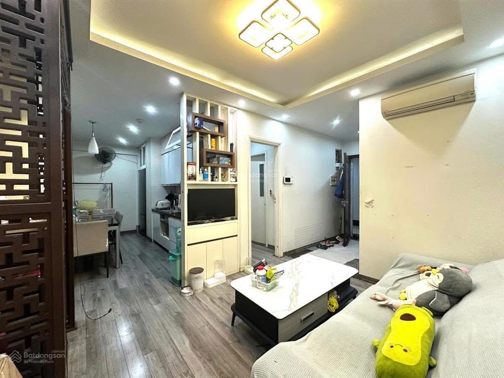 Bán cc vườn đào 68 lạc long quân sẵn sổ giá rẻ hơn thị trường 3,5 tỷ