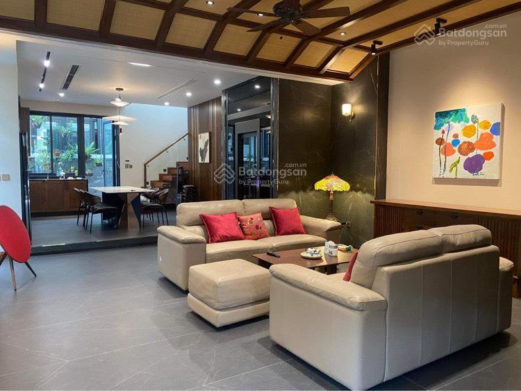 Cho thuê biệt thự vinhomes riverside nhà mới, sạch sẽ, vào ở ngay