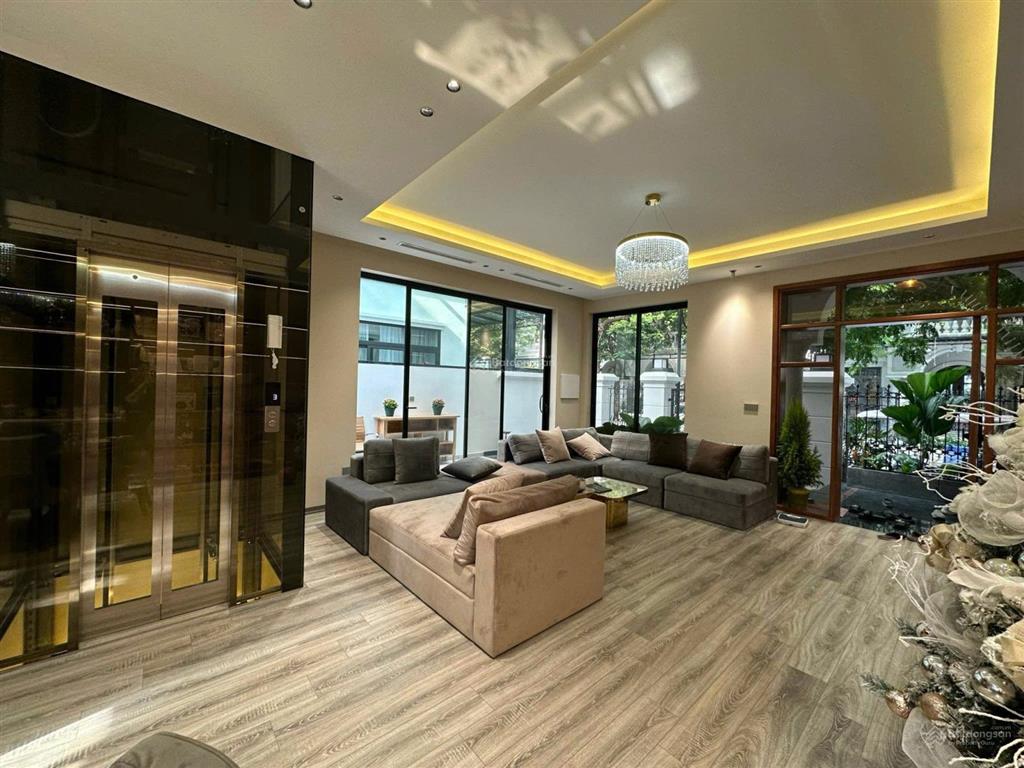 Cần bán nhanh căn song lập 120m2 vinhomes long biên  riverside the harmony