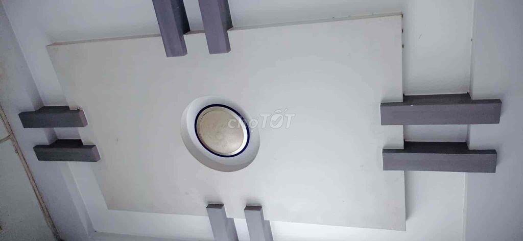Bán nhà, chính chủ, có giấy tờ sổ đỏ