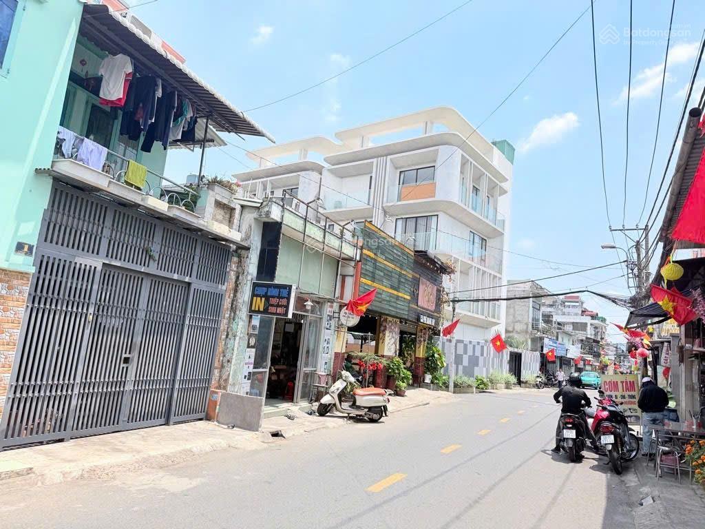 Nhà diện tích lớn 155m²  ngang 7m  ô tô đậu cửa gần cầu vượt linh xuân giá 7 tỷ tl